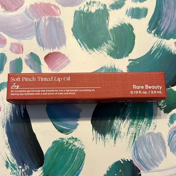 Rare Beauty Soft Pinch Tinted Lip Oil - Joy - Picture 5 of 7